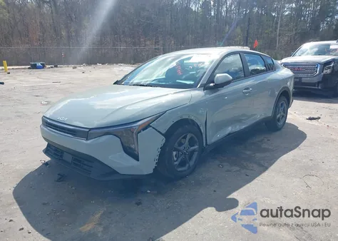 2025 Kia K4 Lxs from USA, damaged, VIN 3KPFT4DE9SE250331